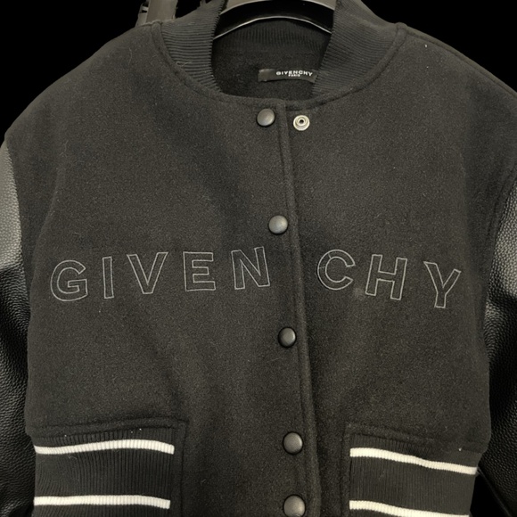 GIVENCHY 4G black cropped varsity jacket - Picture 4 of 6